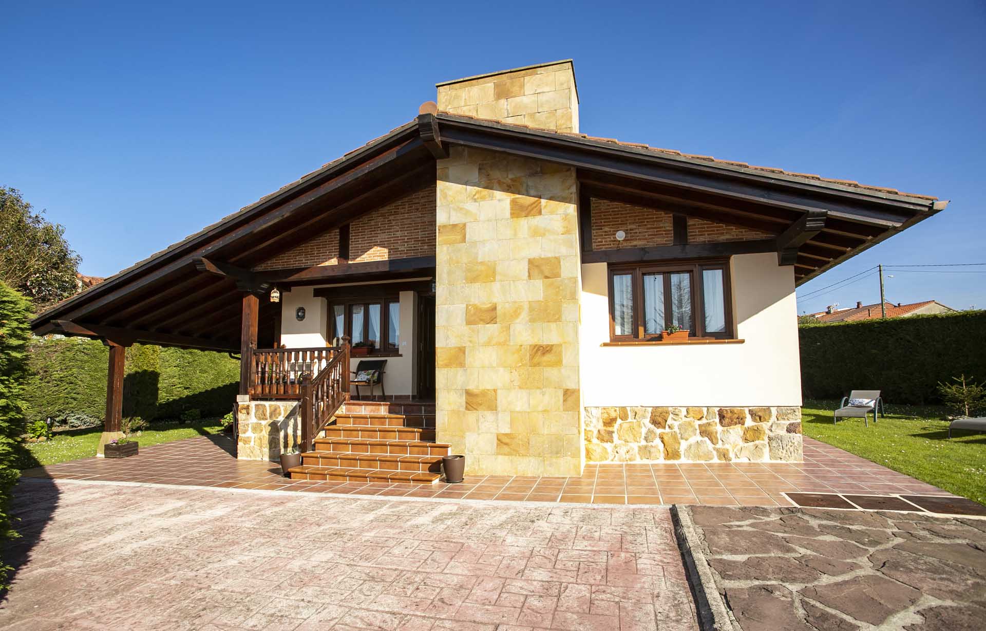 Exterior_chalet-canero-1